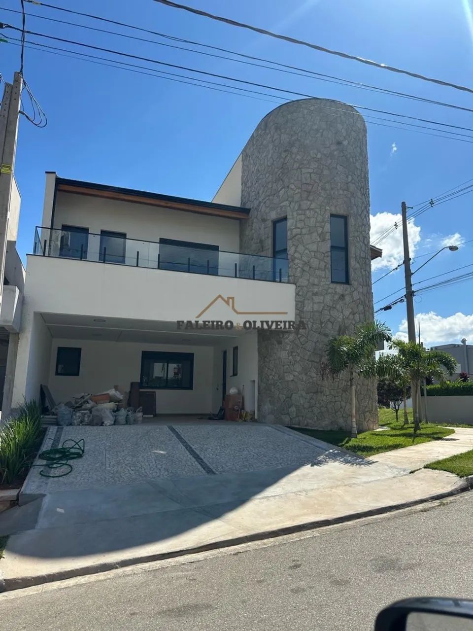 Sobrado a Venda em Jundiai-SP