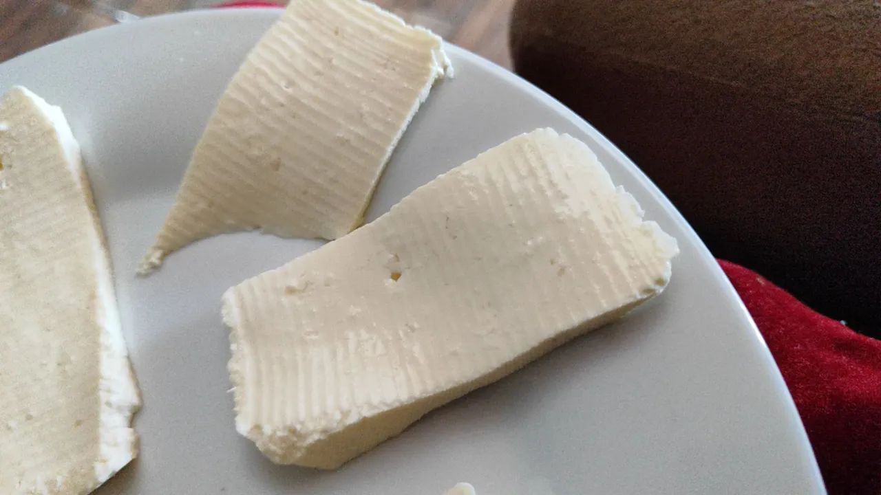 Queijos frescos para venda - Foto 3