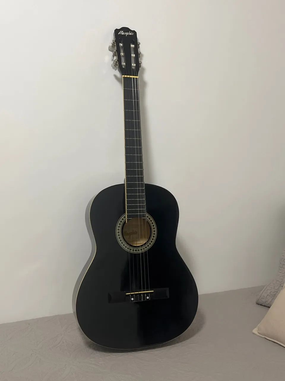 Violão Preto