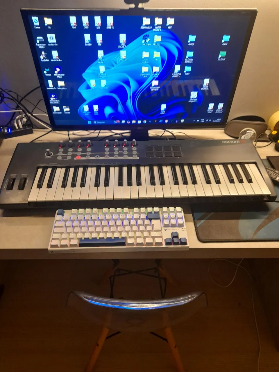 Controlador MIDI USB M Audio Axiom 49 - Instrumentos musicais