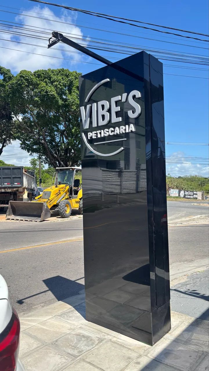 Totem de ACM (Usado/Bem Conservado) - Foto 2