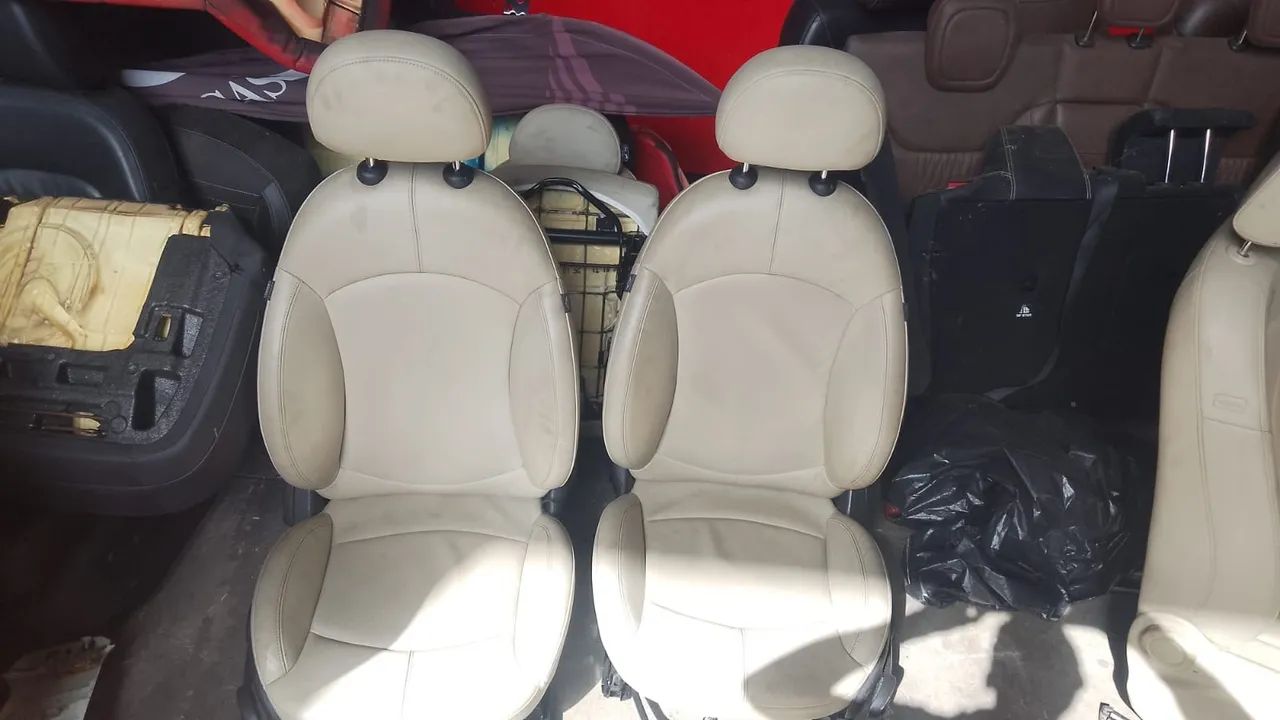 Jogo de bancos carros importados - Foto 2