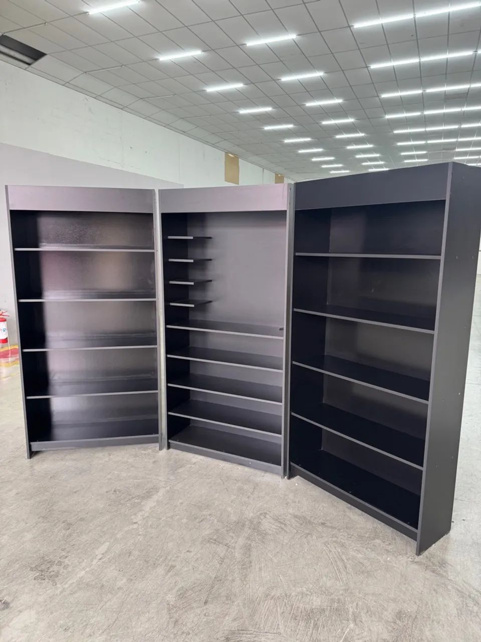 Móveis p/ Mini Mercados Autônomo MDF - Foto 2