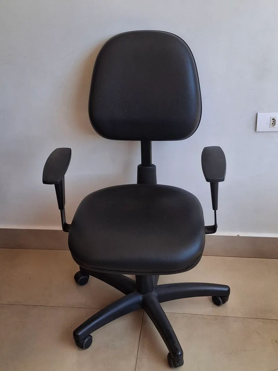Cadeiras escritório 64842113157122122