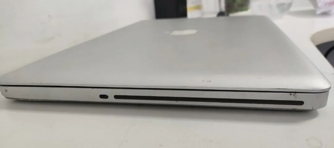 Macbook Pro 2011 15" 4GB memória Não está ligando - Foto 5