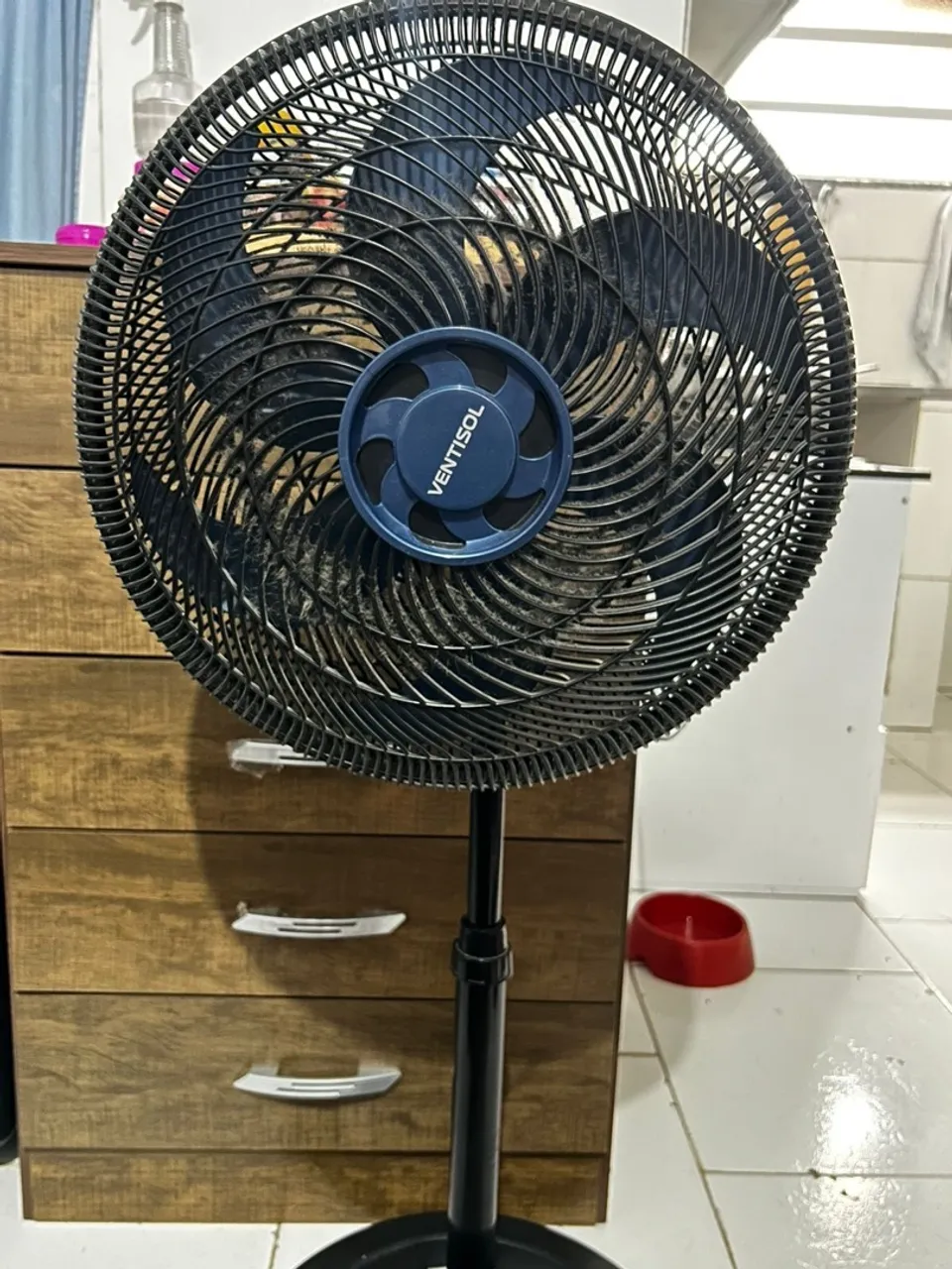 Ventilador Ventisol com Hélice Azul