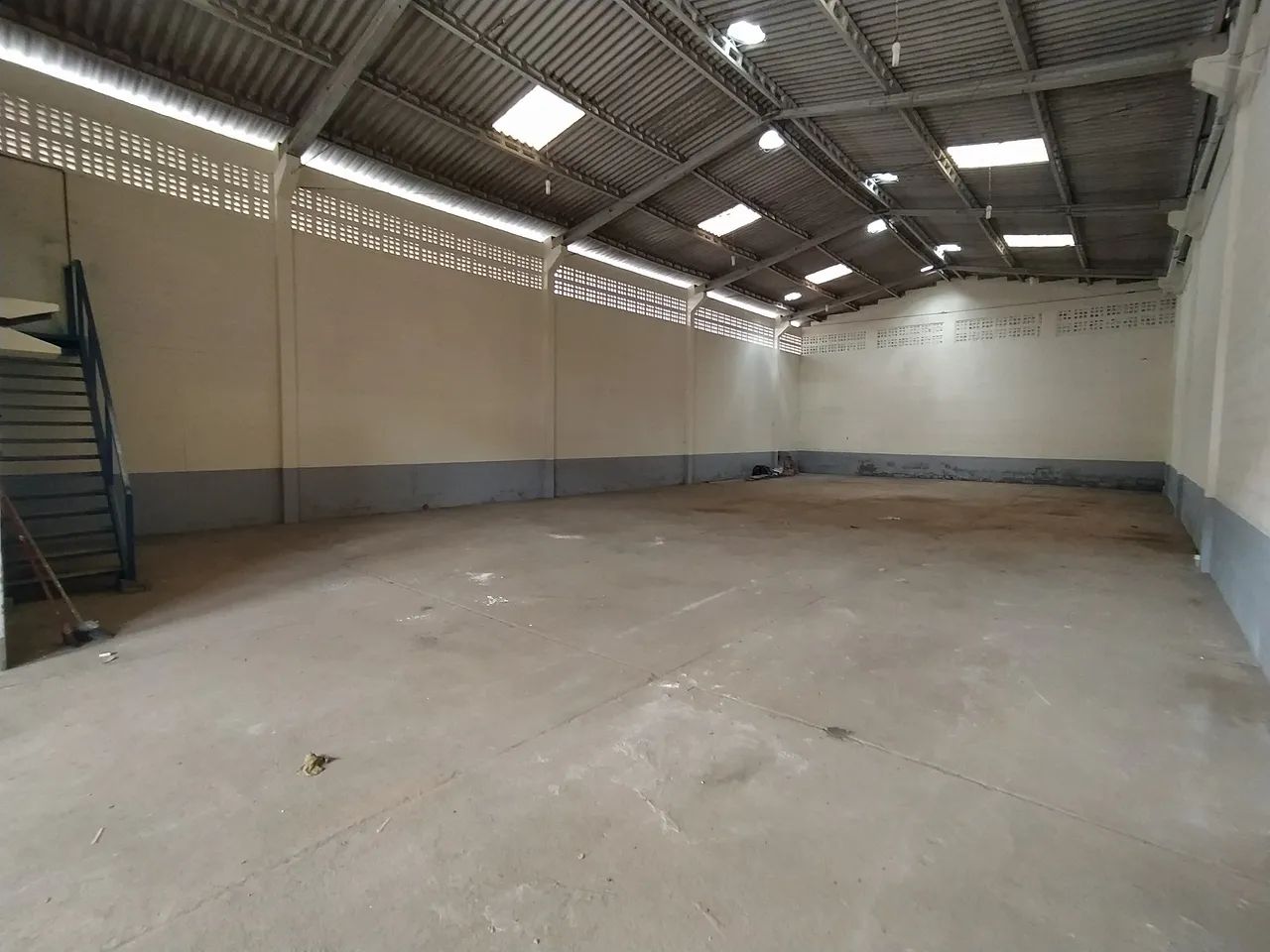 Galpão com 380 m² no Contorno - Cariacica - Foto 4
