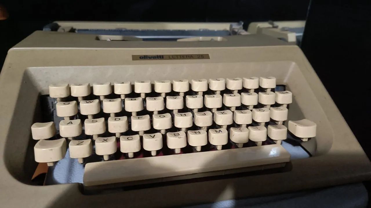 MAQUINA DE ESCREVER Olivetti LETTERA 25 BAG BOLSA  - Foto 4