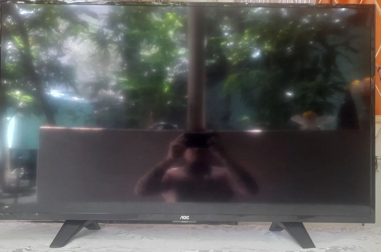TV AOC - Tela Grande