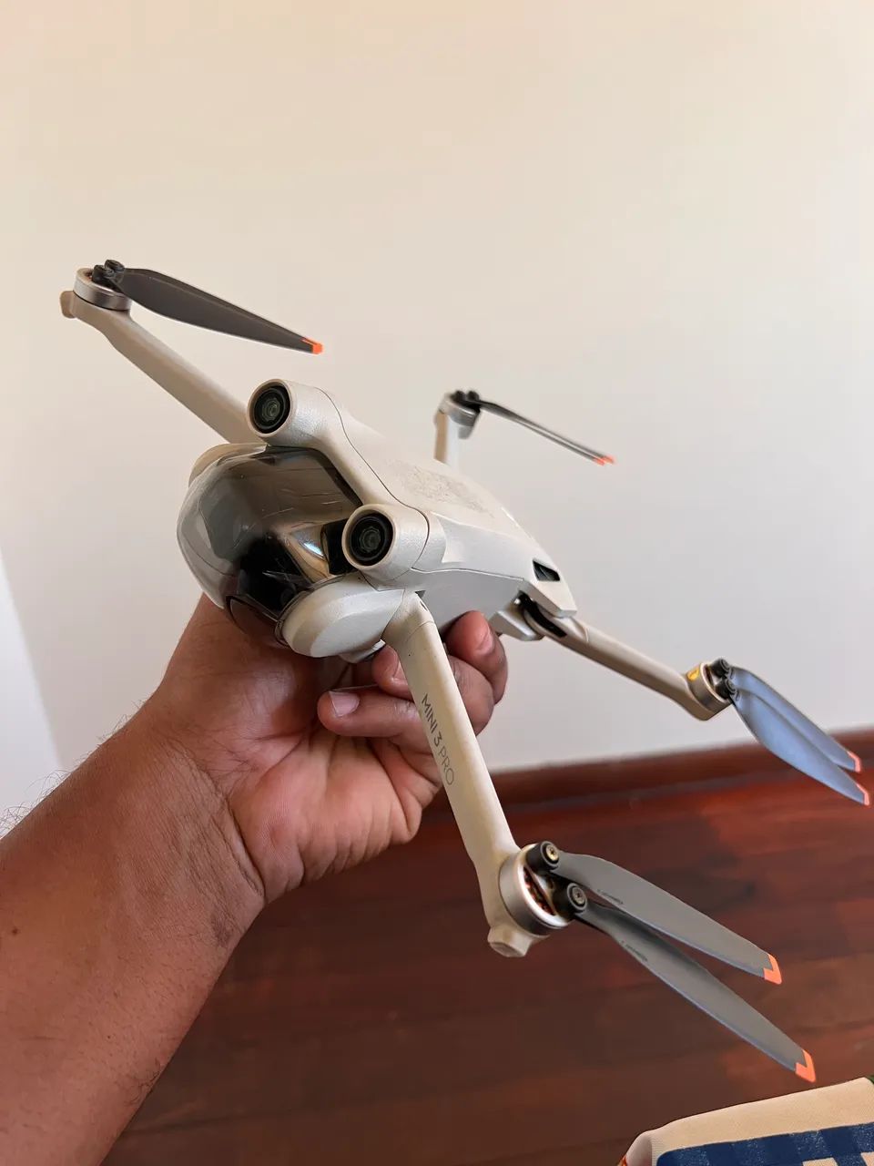Drone dji mini 3 pro apenas aeronave vende-se ou troca  - Foto 4