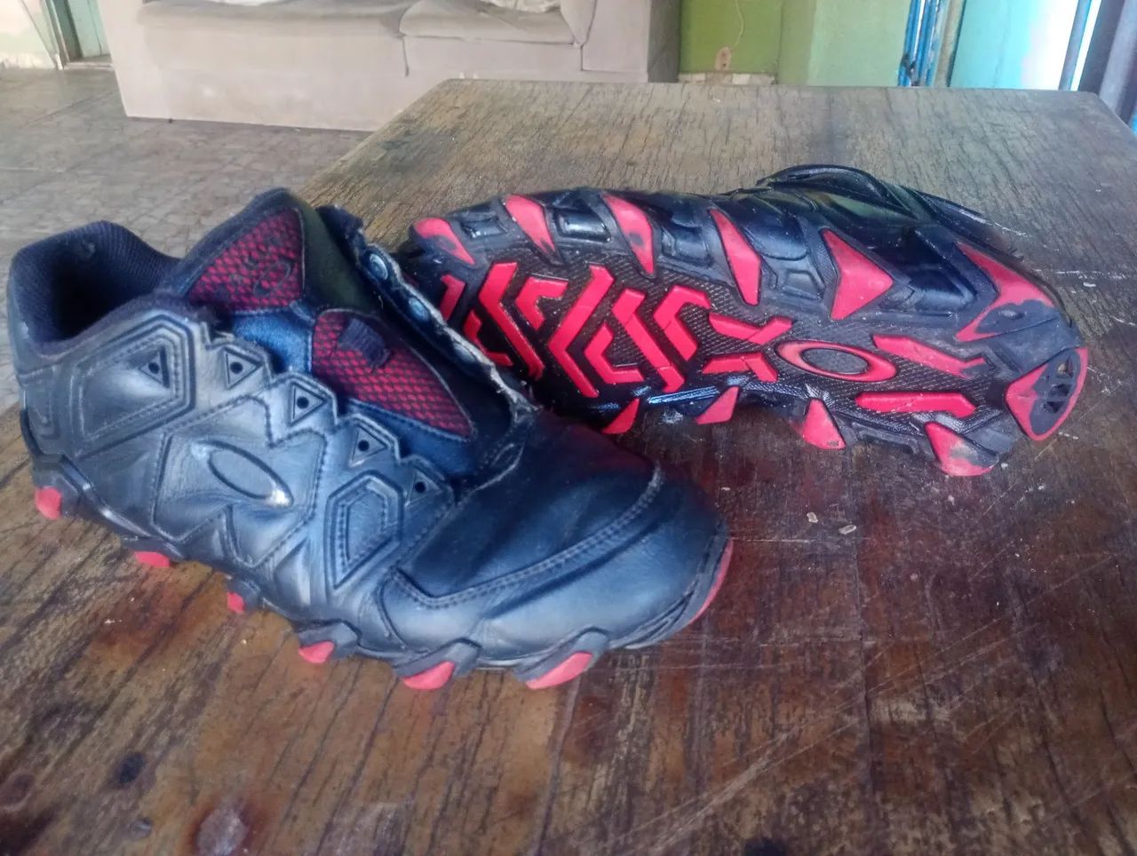 Tenis Oakley Masculino Preto E Vermelho T Nis Oakley Modoc Low