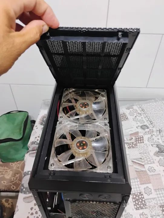 Gabinete de PC com Fonte e Coolers - Foto 6