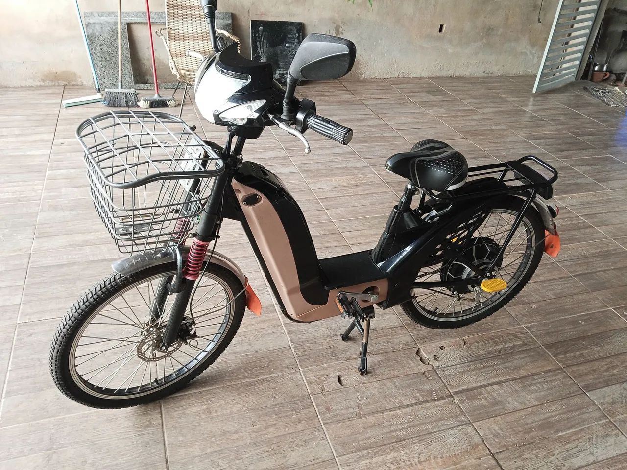 Bicicleta Elétrica Souza tem documento chave reserva bateria nova valor 4.500 reais 