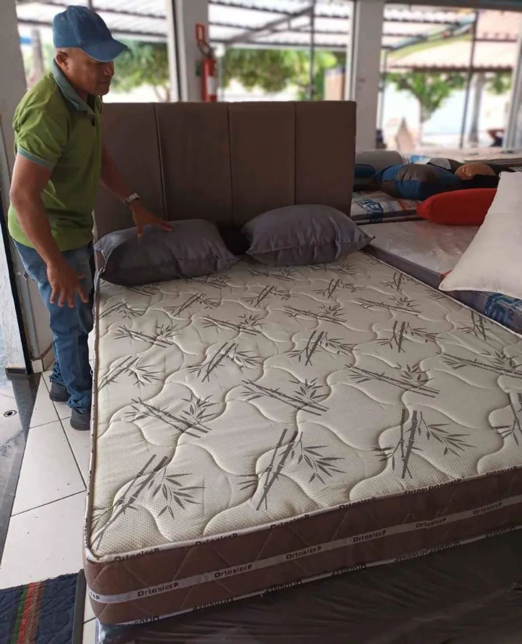 Cama Box Casal com Colchão Ortopédico