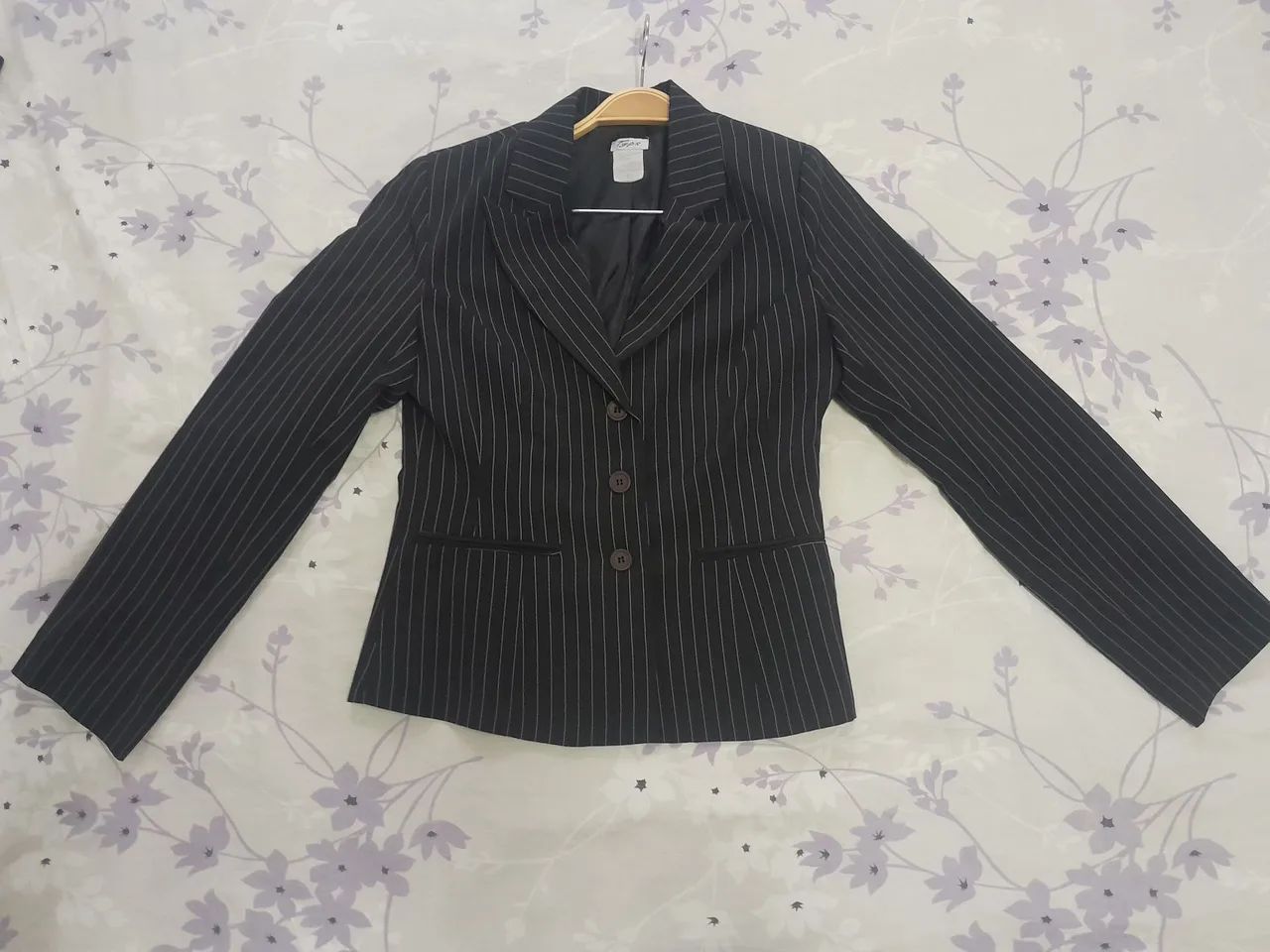 Blazer alfaiataria risca de giz