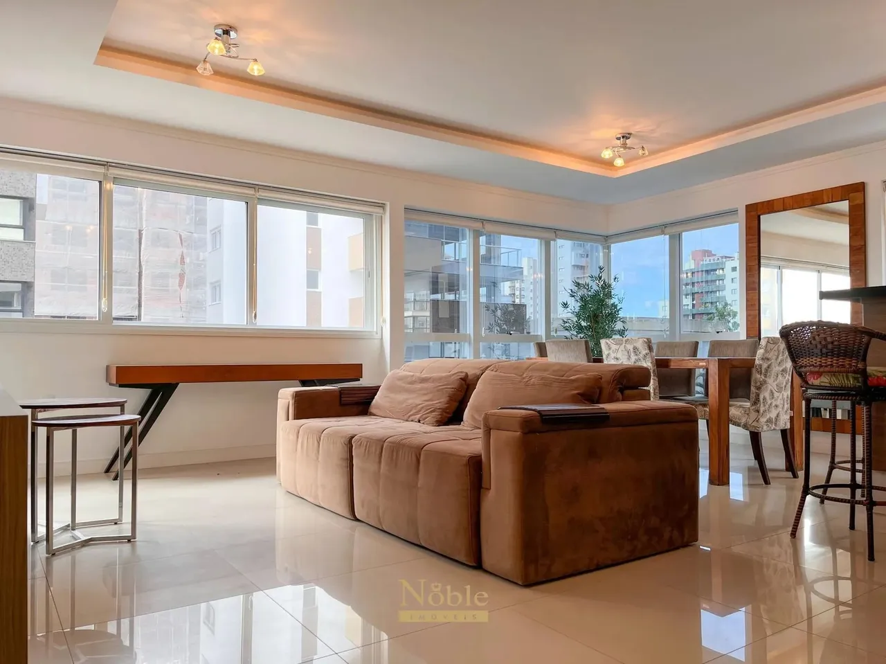 Apartamento 3 dormitórios no Avant Garde.