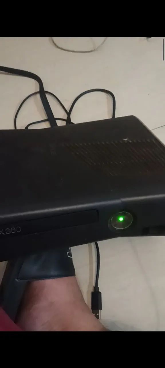Xbox 360 - console com defeito: não dá vídeo e sem HD