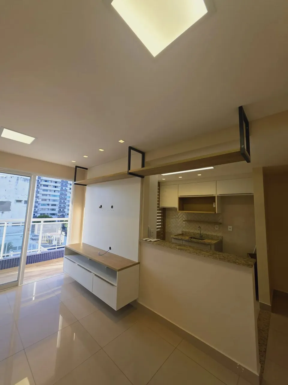 COND EVEREST 69M2, 2 QUARTOS SENDO 1 SUÍTE, CLIMATIZADOS, MODULADOS, 2 VAGAS