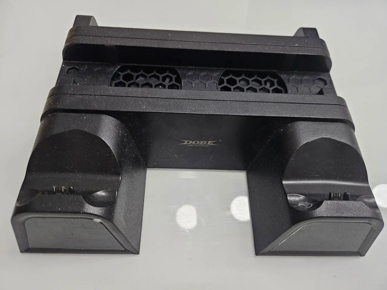 Carregador Dual para Controle PS4 - DOBE - Foto 5