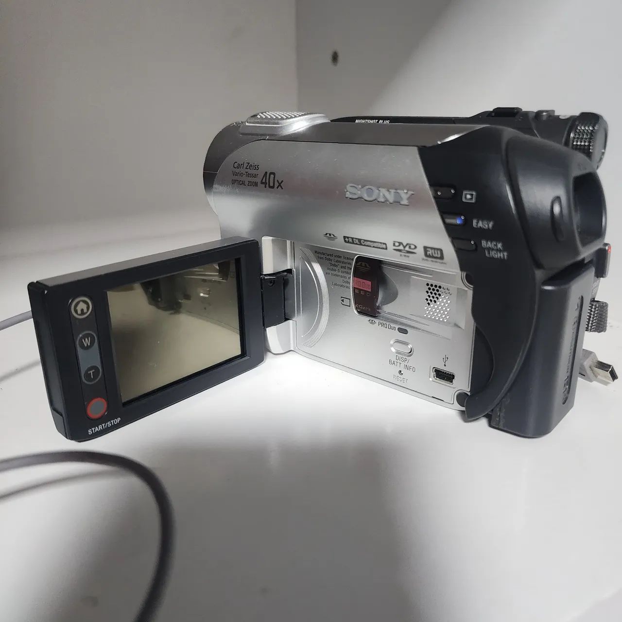 Filmadora Sony Handycam DCR-DVD108 40x Zoom - Foto 5