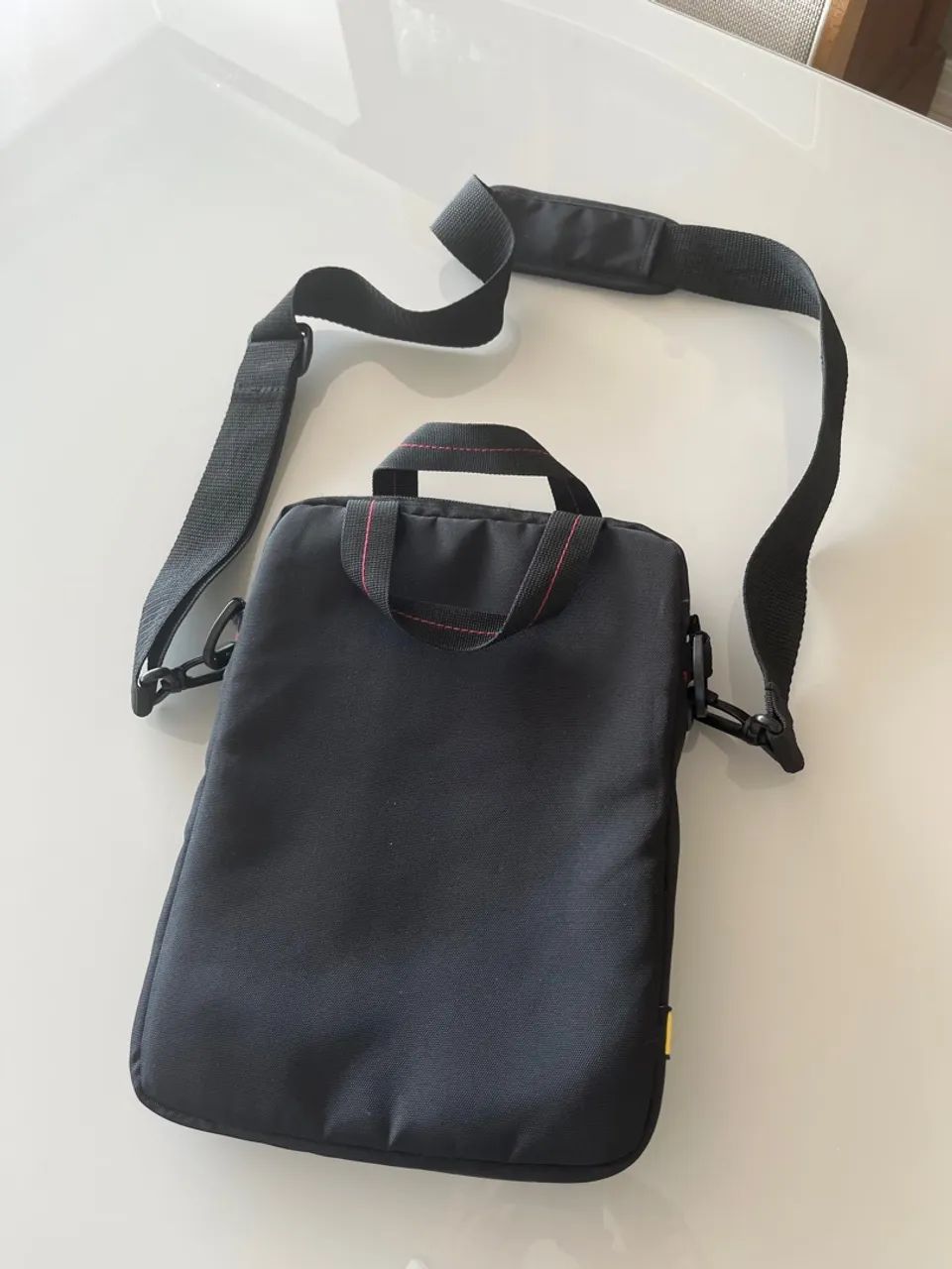 Bolsa Case Logic para Tablet e Mini Notebook e  - Foto 2