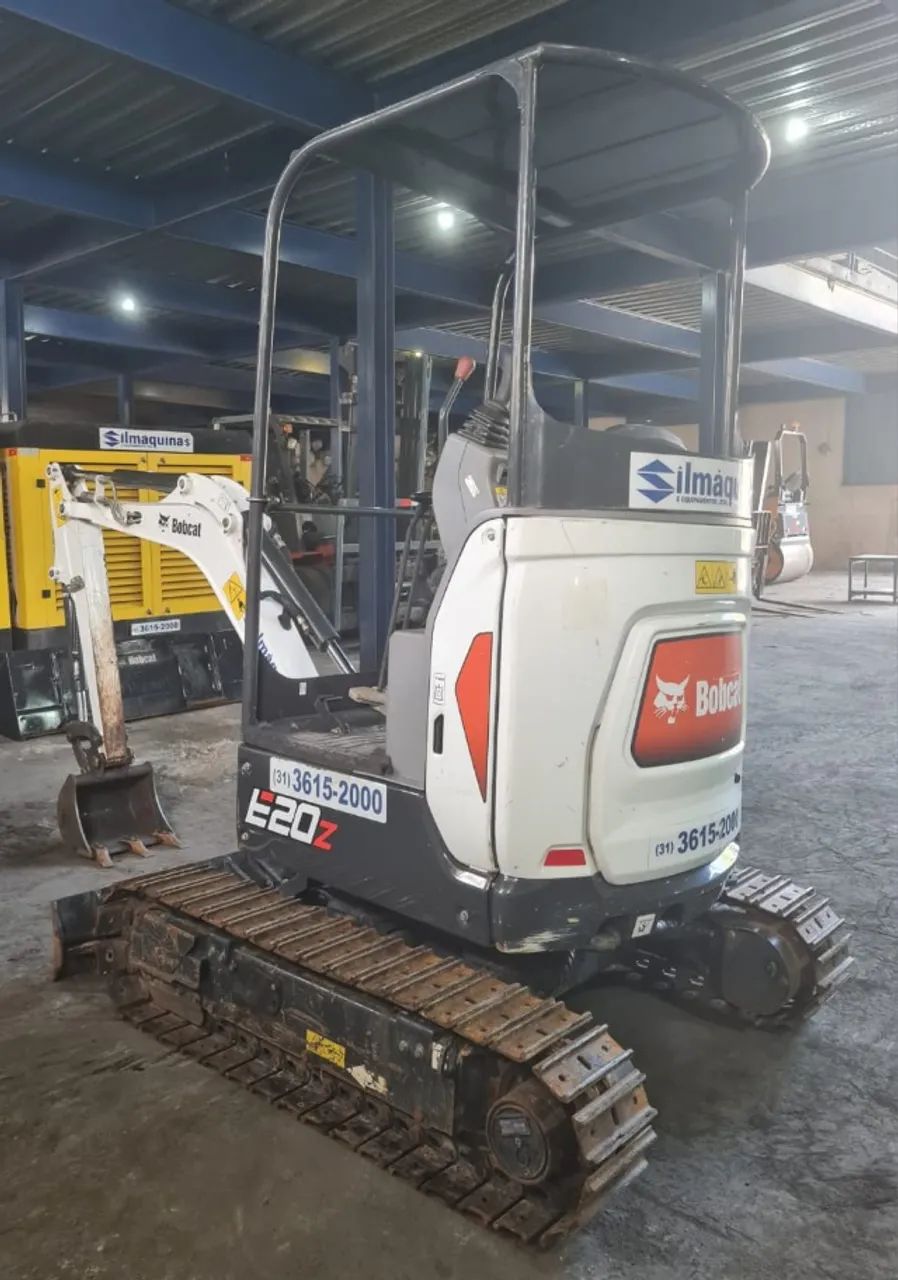 Mini Escavadeira Bobcat Mod. E20z Ano 2023 612.8h - Foto 2