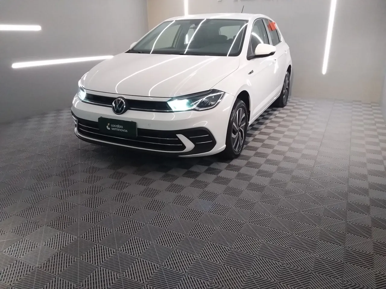 Volkswagen Polo 2024 1.0 170 tsi highline automático