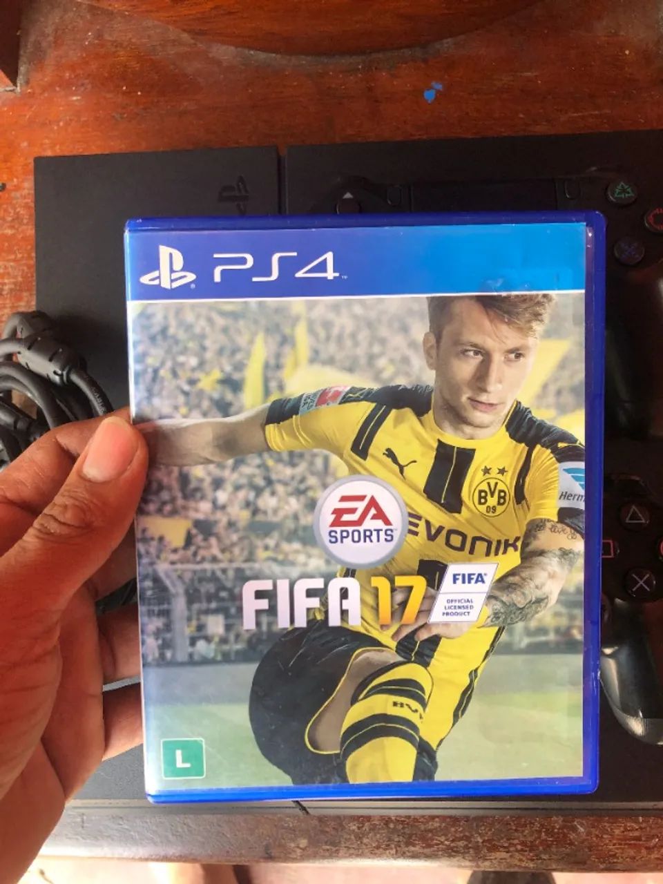PS4 COM 2 CONTROLES E 1 JOGO64294630234242123