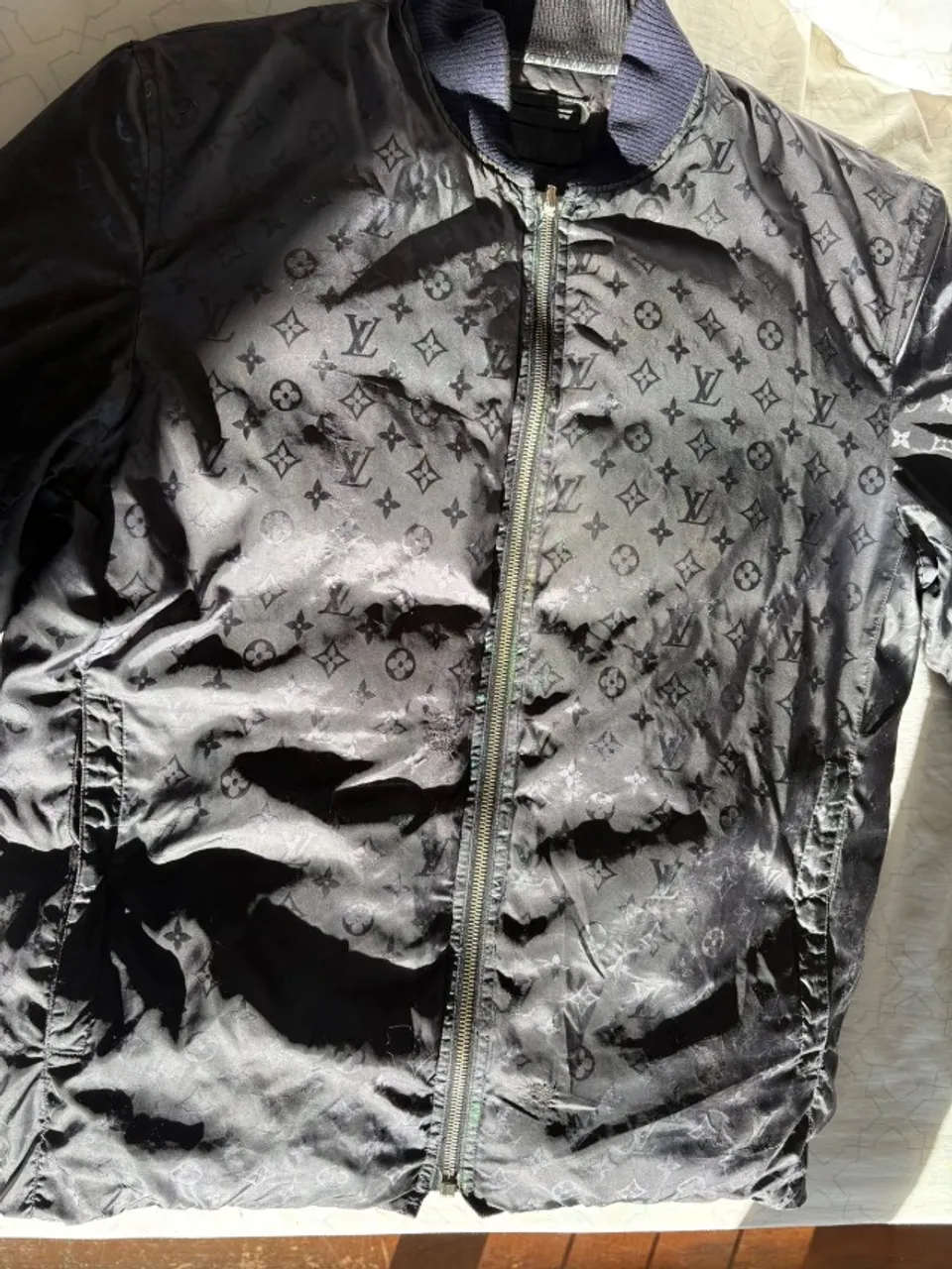 Casaco / Jaqueta Louis Vuitton LV