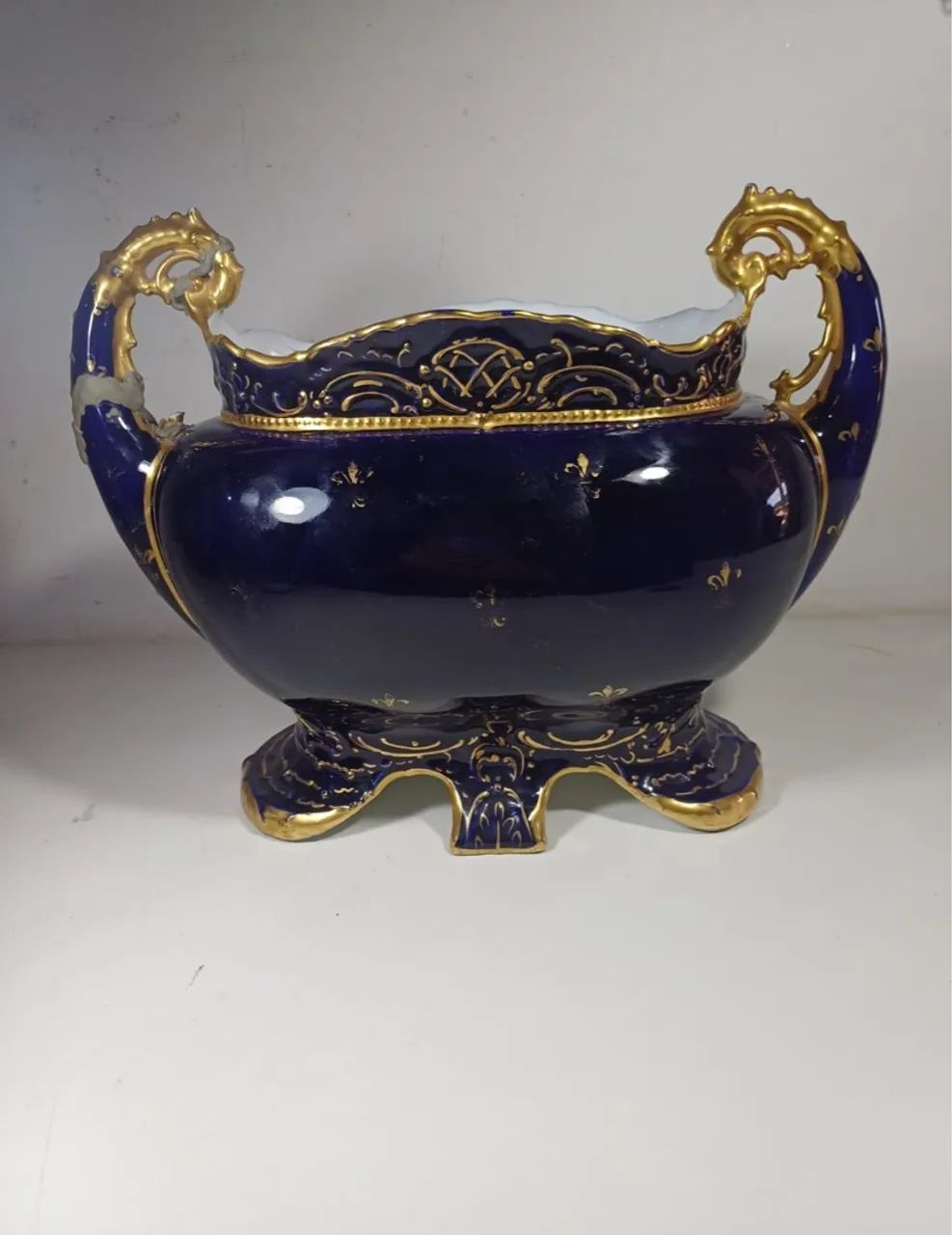 Vaso FLOREIRA Decorativo Antigo (defeito na alça) - Foto 3