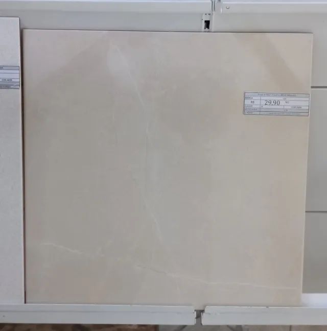 Piso 57x57 Pulpis bege LEF