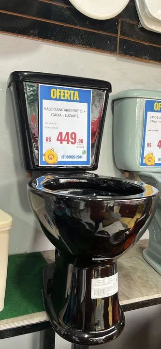 Vaso Sanitário e Caixa Acoplada Oval Preto - Novo