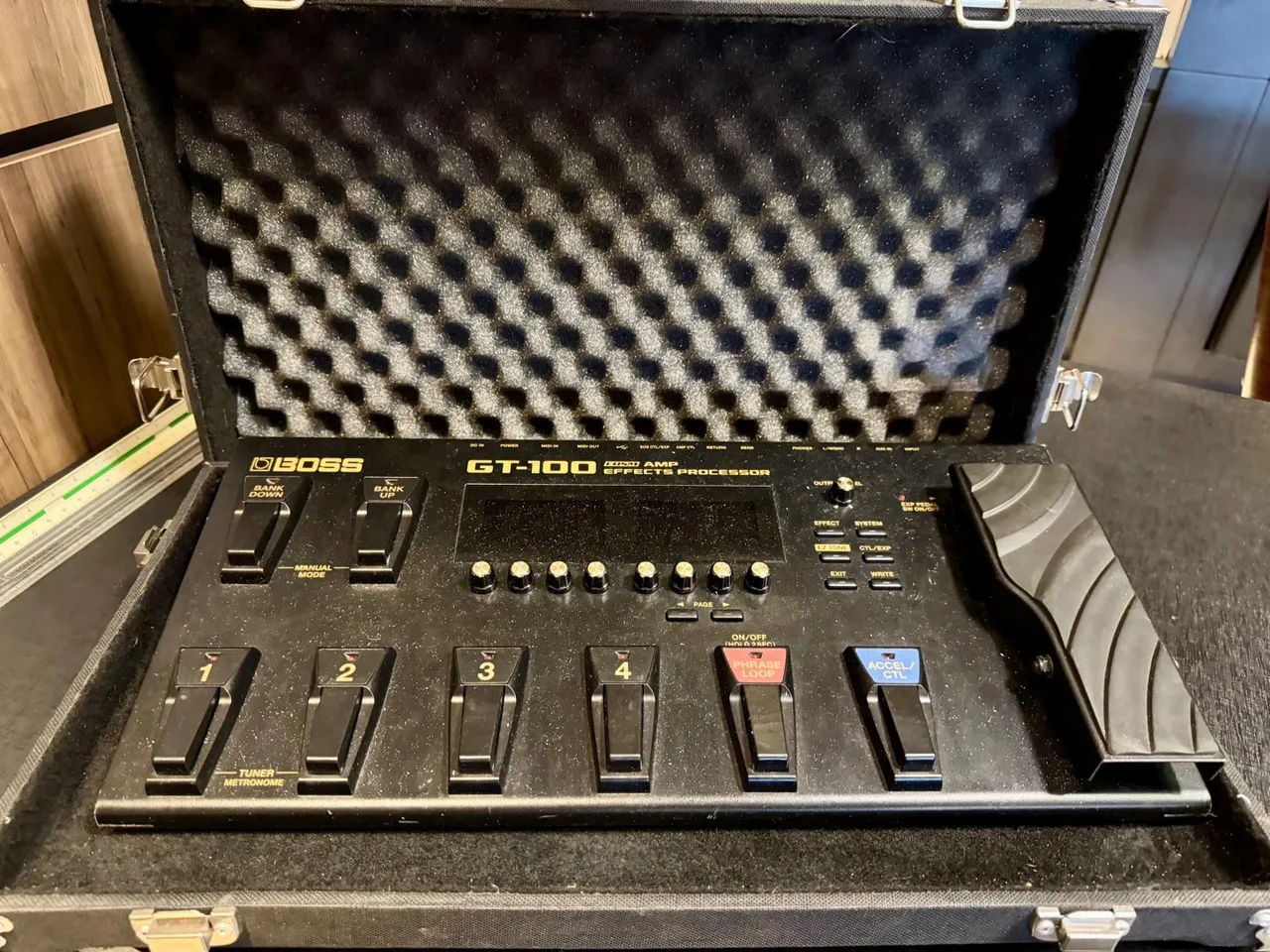 Pedal Boss GT-100 - Multi efeitos - Foto 2
