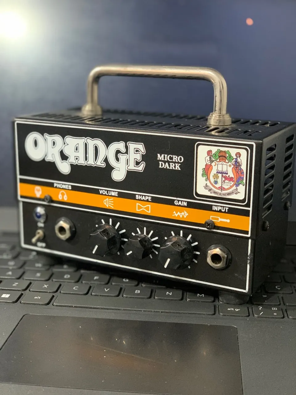 Amplificador Head Orange Micro dark valvulado 20w