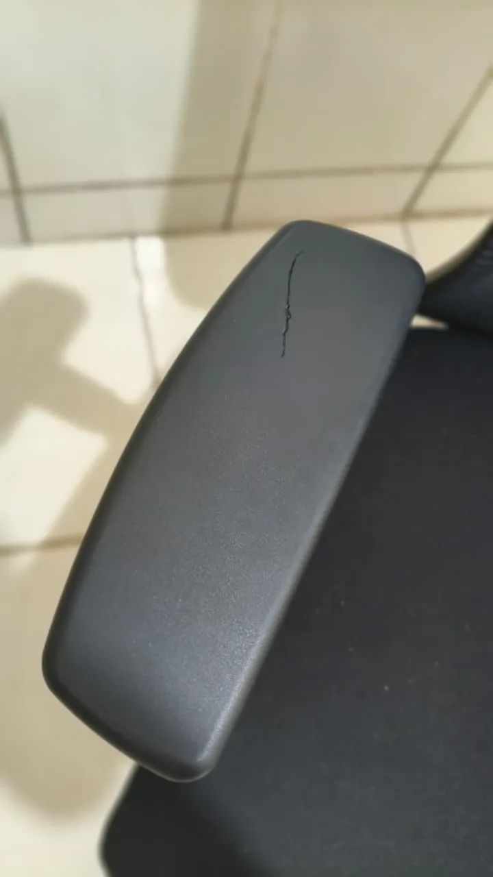 Cadeira de Escritório Comfy New Stance Plus Tela Mesh Preta, Base Giratória e Sistema Rela - Foto 5