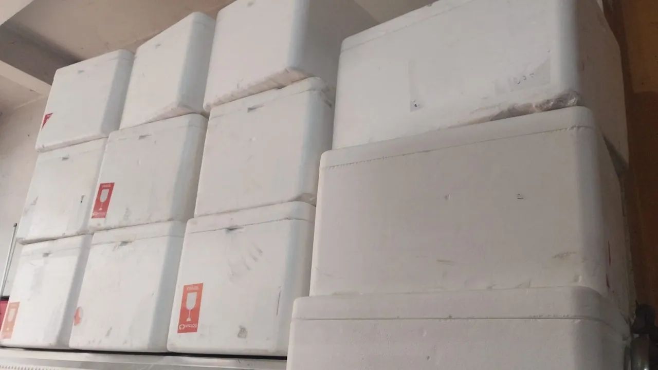 Caixas de Isopor 130L 