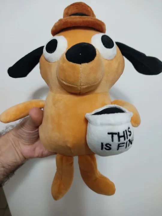 Pelúcia This is Fine Dog 27cm