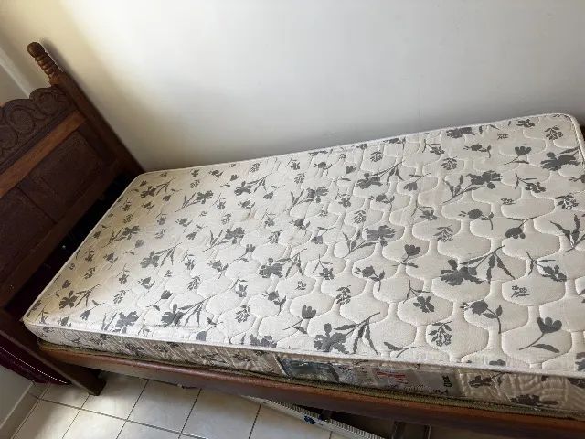 Cama de solteiro e colchão  - Foto 2
