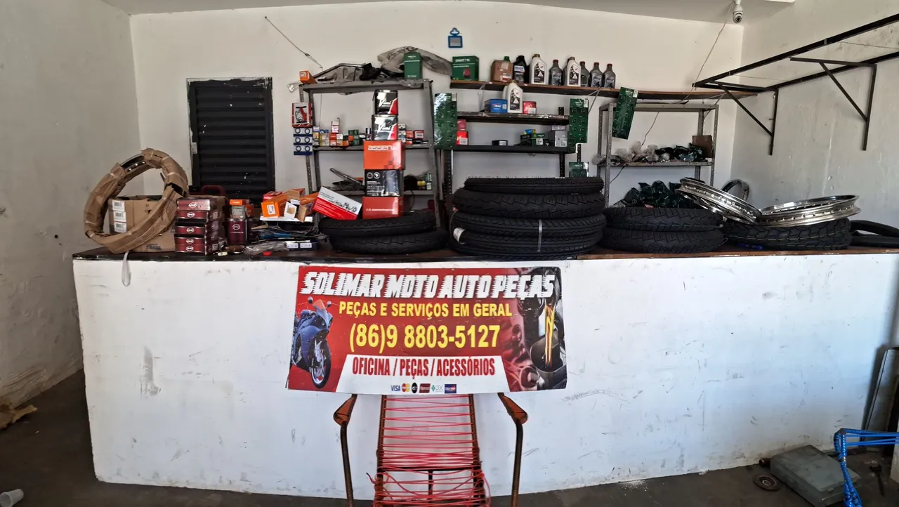 Queima de estoque de peças variadas, pneus e rodas para motos de 15 a 30% de desconto.