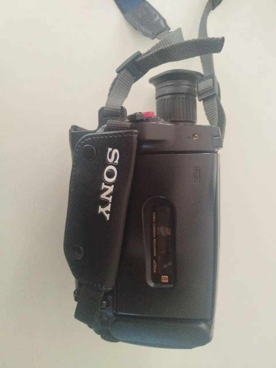 Filmadora Sony Handycam Video 8 - Foto 2