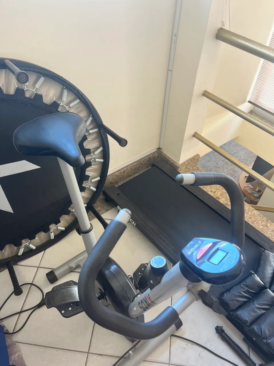 Essa é uma bicicleta ergométrica KIKOS - Foto 2