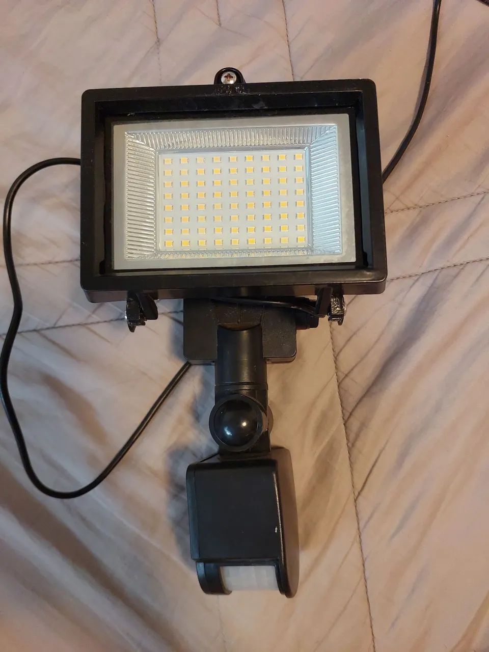 Refletor  solar  com Sensor de Movimento