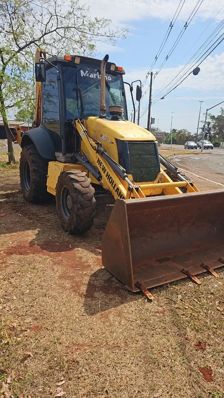 Retroescavadeira 2018