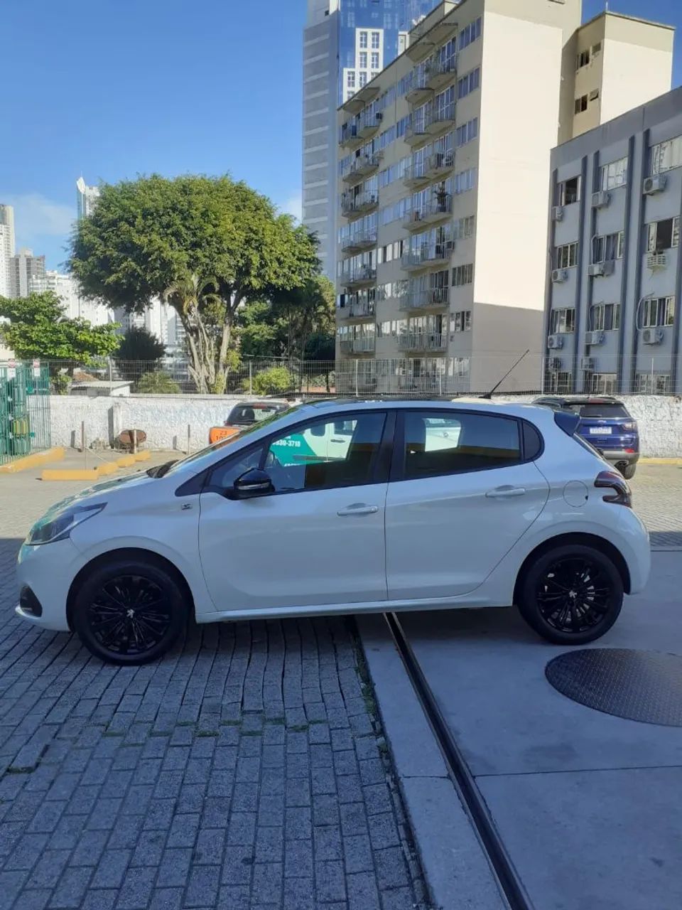 PEUGEOT 208 SPORT 1.6 FLEX COM TETO  - Foto 2