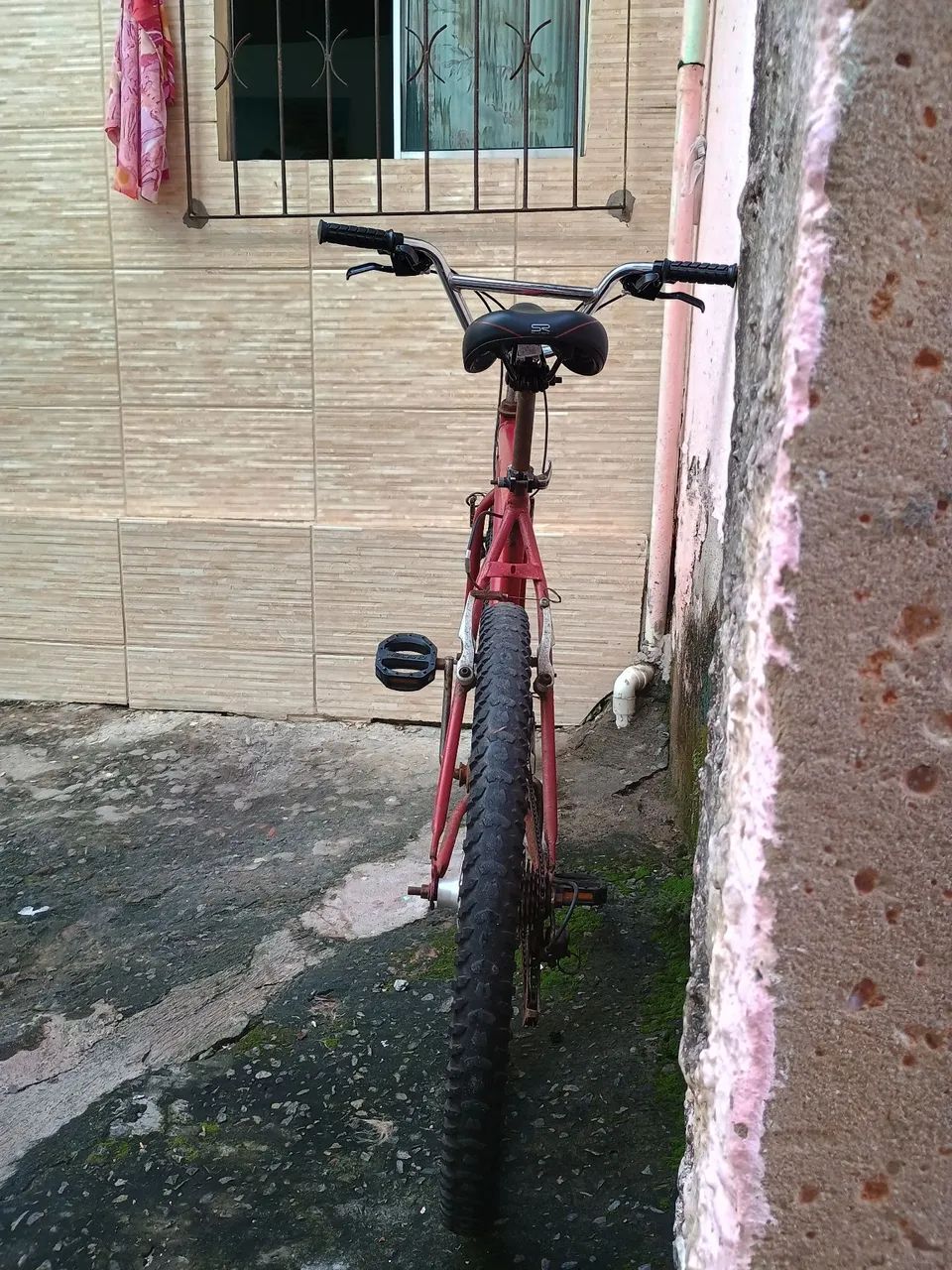 BICICLETA VERMELHA ARO 26 - ESTADO: SEMINOVA - Foto 2