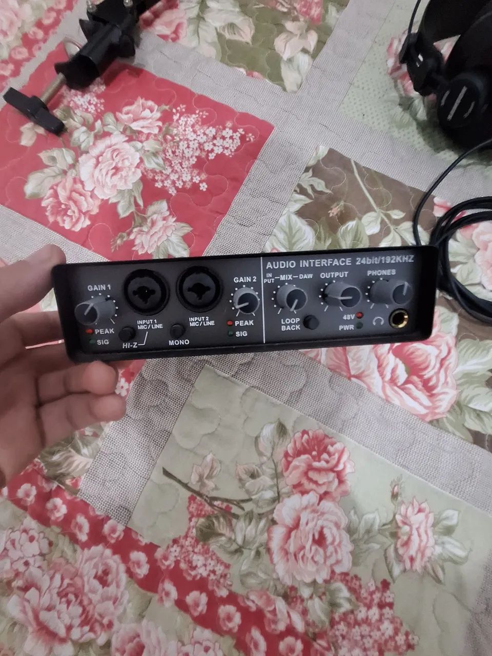 Interface de Audio Q-2464292272205827121