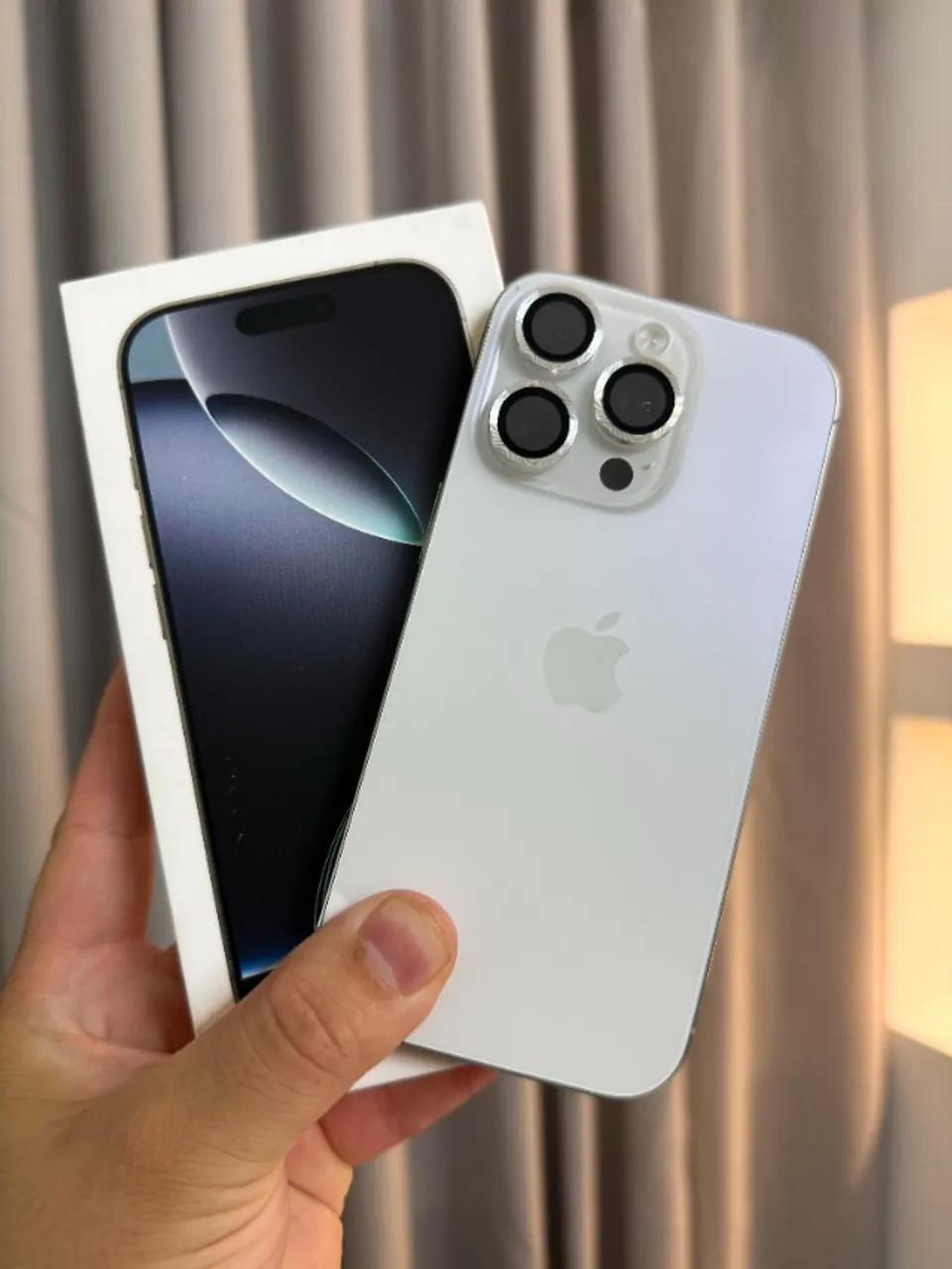 Iphone 16 Pro 128GB Titanio Branco (Novo c/garantia - aceito trocas)