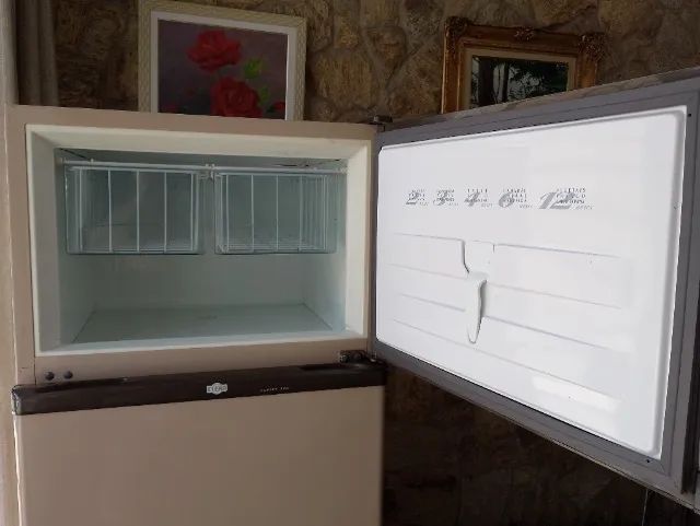 Geladeira Brastemp Clean Duplex 320L 110V - Foto 5