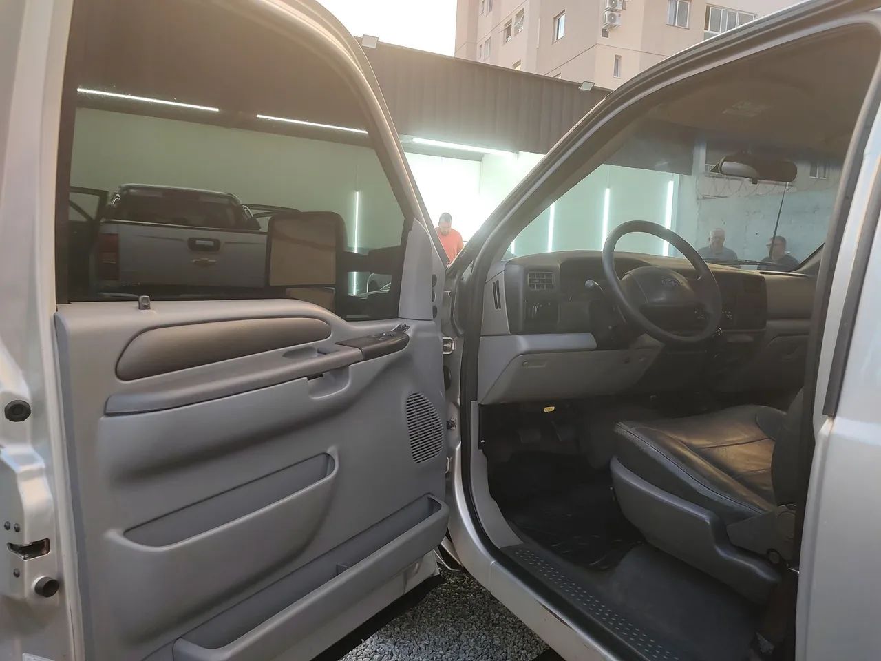 F-250 4x4 XLT  - Foto 3