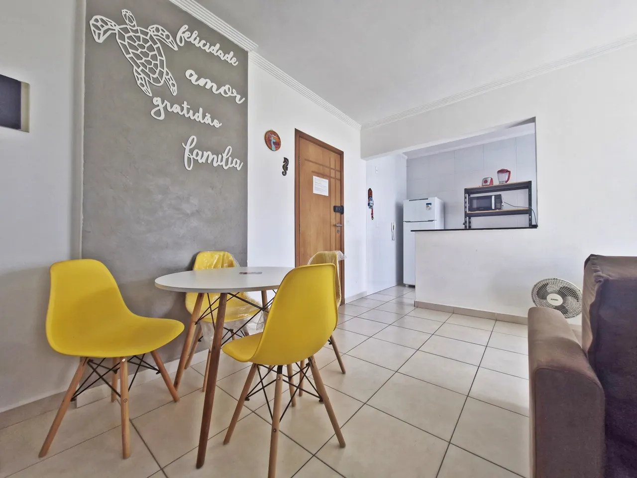 Imóvel para venda tem 57 metros quadrados com 1 quarto em Guilhermina - Praia Grande - SP